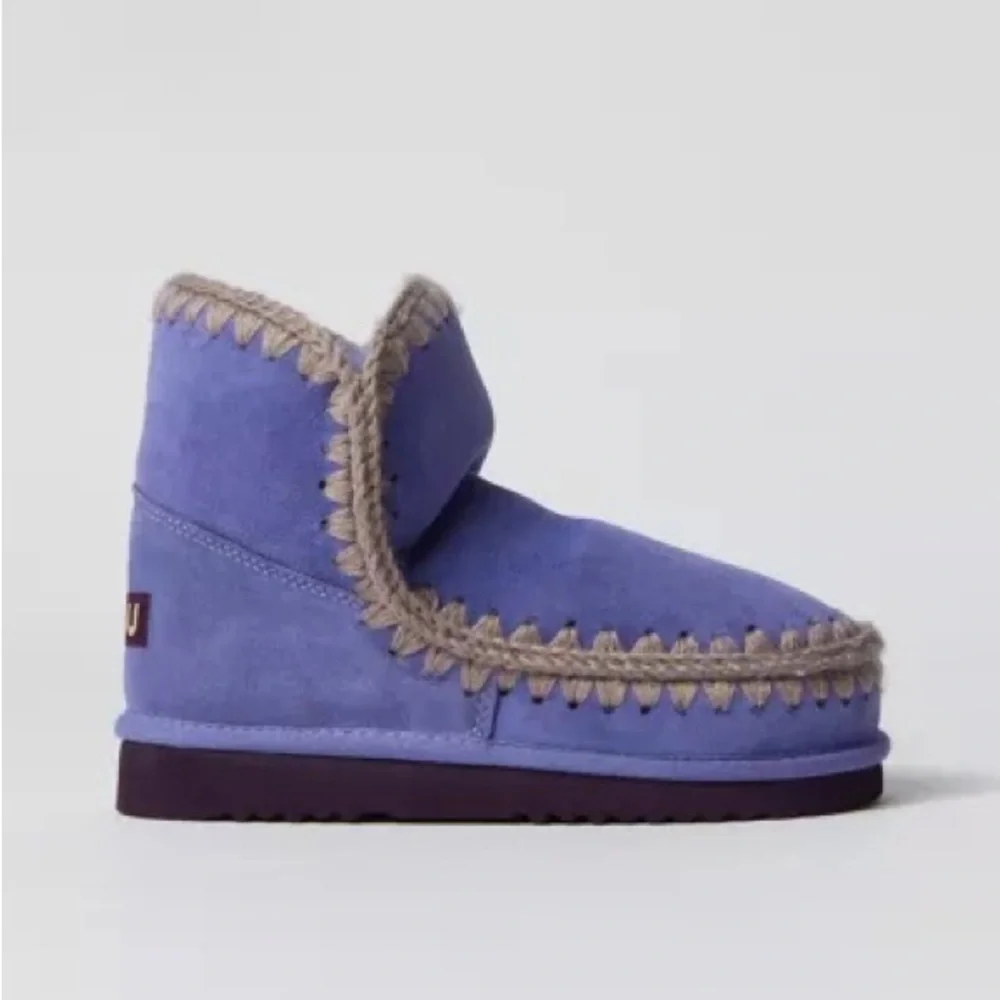 NEW Mou 18 Sheepskin Boot in Purple